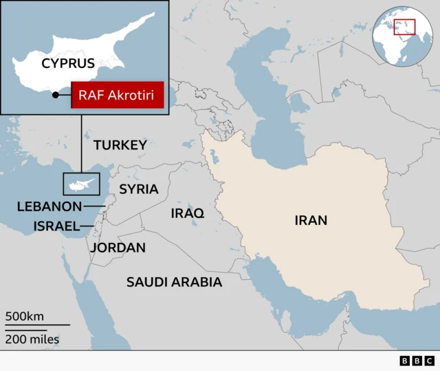 Alt text: Map show di eastern Mediterranean and Middle East. Cyprus dey highlighted wit one inset zooming on di island, wey mark di location of RAF Akrotiri for di south. Surrounding countries labelled include Turkey to di north, Syria and Lebanon to di east, Israel and Jordan further south, and Iraq, Saudi Arabia, and Iran to di east. One scale bar indicate 500km and 200 miles. One small globe for di corner show di region location.