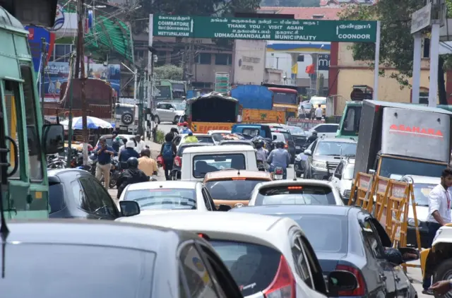 உதகை, கொடைக்கானல், இ பாஸ், சுற்றுலா, தமிழக அரசு 