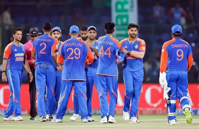 બાંગ્લાદેશની ટીમ 20 ઓવરમાં સાત વિકેટના નુકસાન પર માત્ર 164 રન જ બનાવી શકી