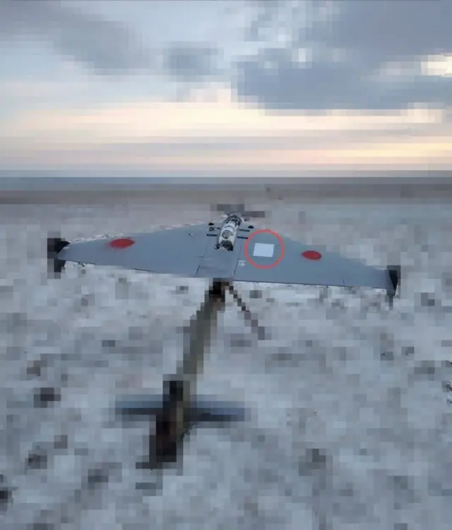 Дрон БМ-35 стоїть в полі