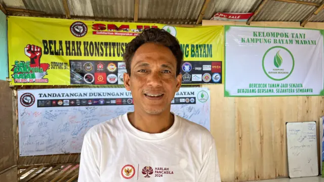 Ketua Kelompok Paguyuban Kelompok Tani Kampung Bayam Madani, Muhammad Furqon, berharap pemerintah akan memenuhi kesepakatan dengan warga. 