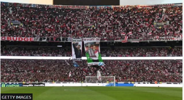 Estadio Mas Monumental na di home stadium of River Plate