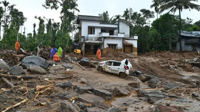 நிலச்சரிவுகளை முன்கூட்டியே கணிப்பதில் இந்தியா திணறுவது ஏன்? சவால்கள் என்ன?