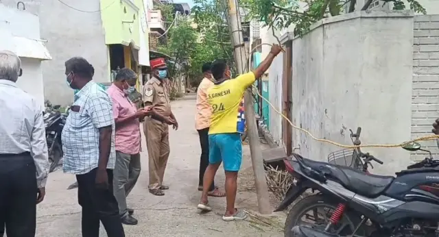 விஷ வாயு கசிவால் மூன்று பேர் பலி