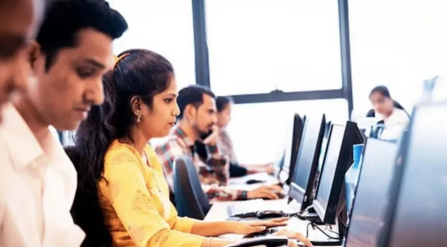 ஆனா செபாஸ்டியன் இறப்பு: மோசமான பணிச்சூழல் குறித்து இந்தியாவில் எழுந்துள்ள விவாதம்