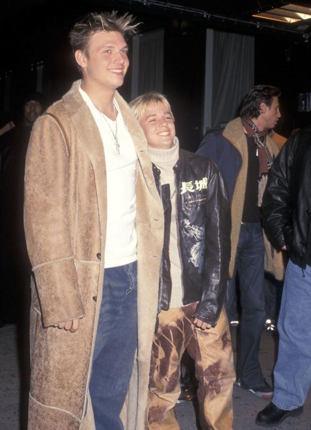 Nick y Aaron Carter en 2001