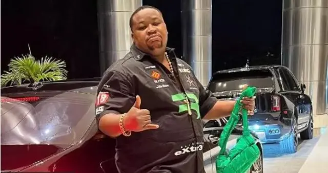 Aworan Cubana Chief Priest