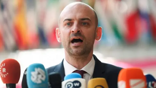 وزیر خارجه فرانسه پیش از نشست وزرای خارجه کشورهای عضو اتحادیه اروپا درباره استفاده از مکانیسم ماشه صحبت کرده است