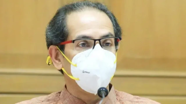 उद्धव ठाकरे 