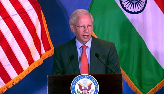 પ્રતીકાત્મક તસવીર