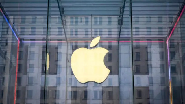 Apple логотип