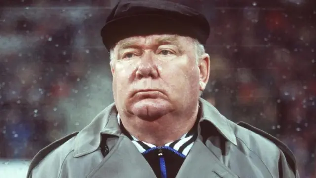 لوبانوفسکی در سه دوره‌ای که هدایت دینامو کی‌یف را به عهده داشت، این تیم را به مراحل بالای جام اروپا رساند