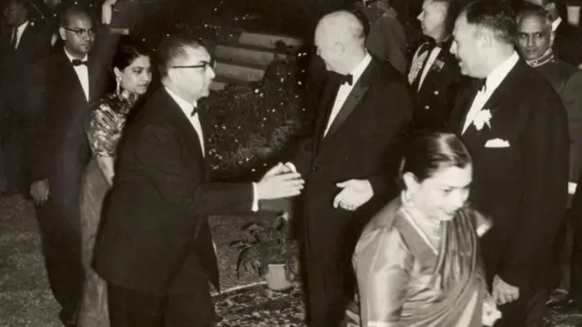 इवान ख़ान का अमेरिकी दौराः अहमद दाऊद और अमेरिकी राष्ट्रपति आइजेनहावर