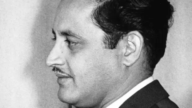 सन् १९५७ मा बीबीसी इस्ट्रन सर्भिसलाई अन्तर्वार्ता दिएका बेला गुरु दत्त