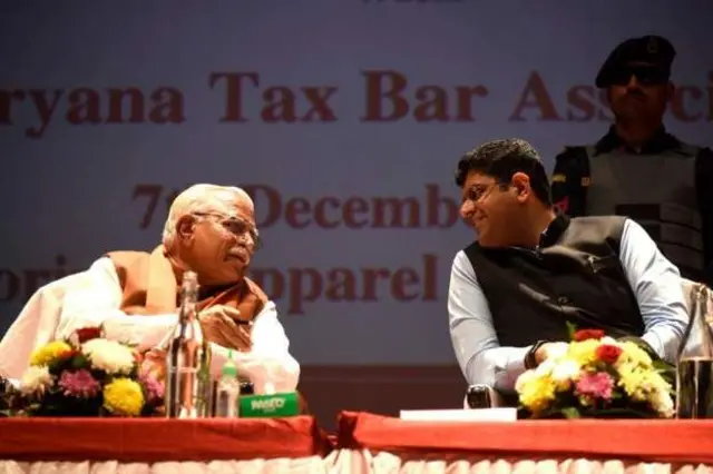 મનોહરલાલ ખટ્ટર અને દુષ્યંત ચૌટાલા 