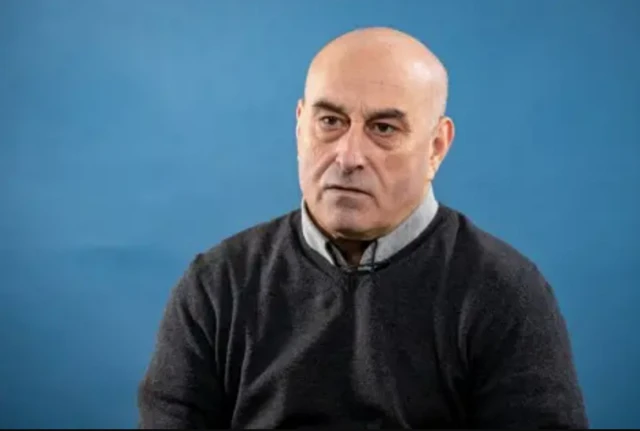 یونس عباس
