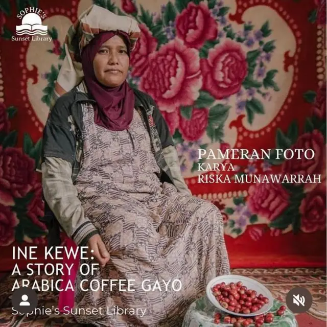 Riska Munawarah, Sophie's Sunset Library