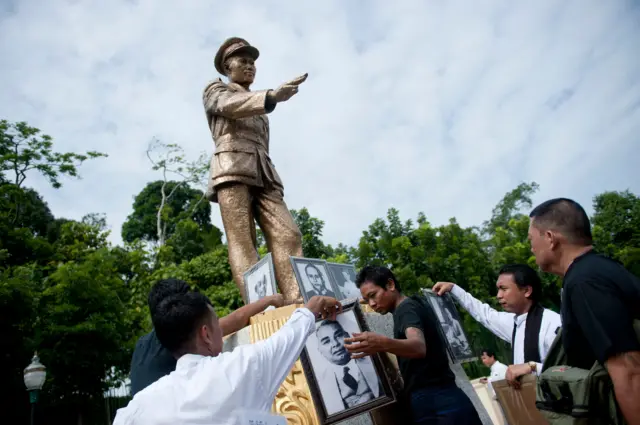 ကျောင်းသားခေါင်းဆောင်ကနေ တပ်မတော်နဲ့ လွတ်လပ်ရေးခေါင်းဆောင်ဖြစ်လာသူ ဗိုလ်အောင်ဆန်း