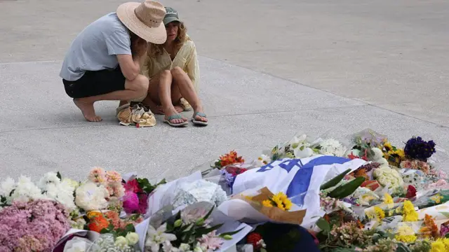 تیراندازی روز یکشنبه در ساحل بوندای