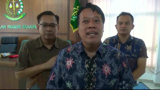 Maling ayam dipenjara