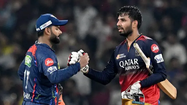 வெற்றியுடன் முதல் தகுதிச்சுற்றில் ஆர்சிபி