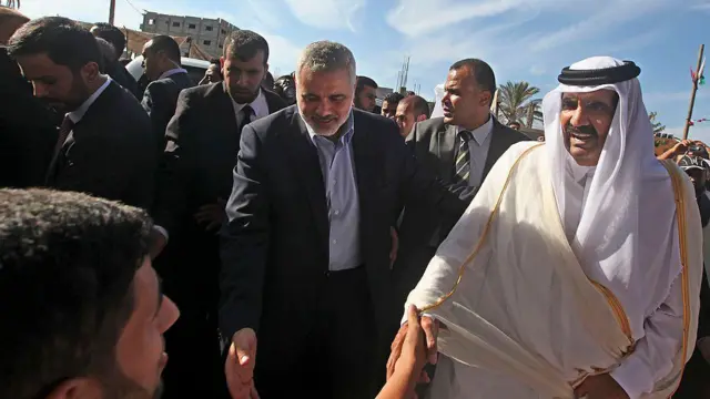 የኳታር ኢሚር ሼክ ሐማድ ቢን ካሊፋ አል-ታኒ በጋዛ