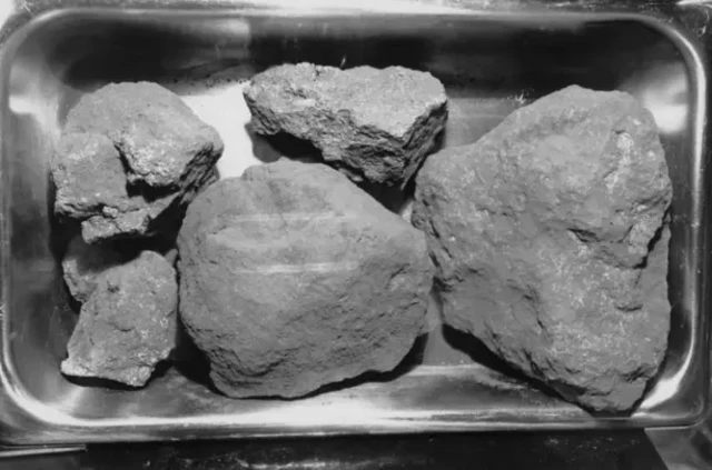 چاند کے نمونے