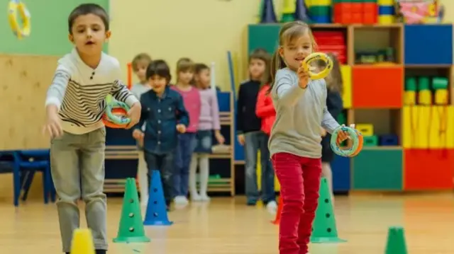 ਬੱਚੇ ਅਕਸਰ ਇਨਡੋਰ ਗੇਮਜ਼ ਜ਼ਿਆਦਾ ਖੇਡਦੇ ਹਨ