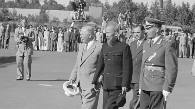 सोवियत नेताओं के हो ची मिन्ह