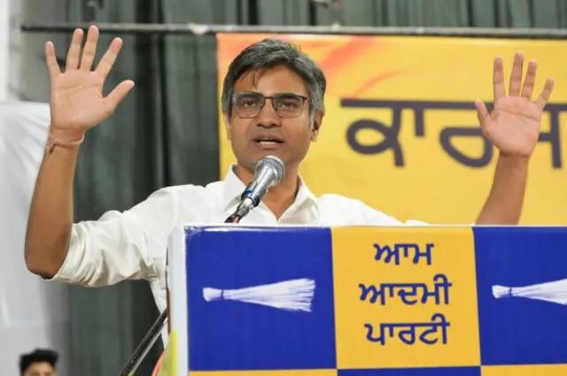 ਪ੍ਰੋ. ਸੰਦੀਪ ਪਾਠਕ ਦੀ ਤਸਵੀਰ