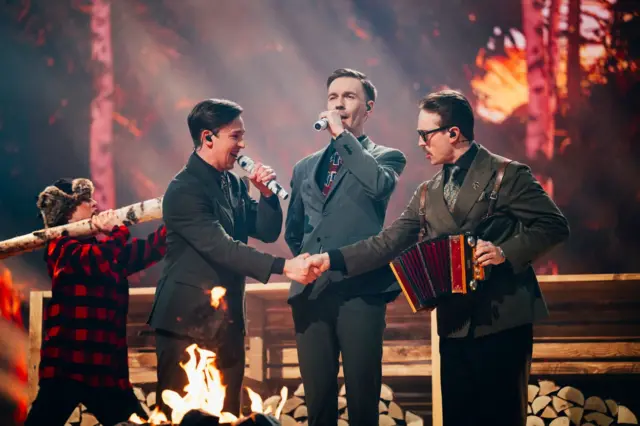 Top 5 Key Moments from Eurovision 2025: Céline Dion’s Message & Sweden’s Big Win 2 Eurovision 2025: Céline Dion makes rare appearance as five countries are kicked out