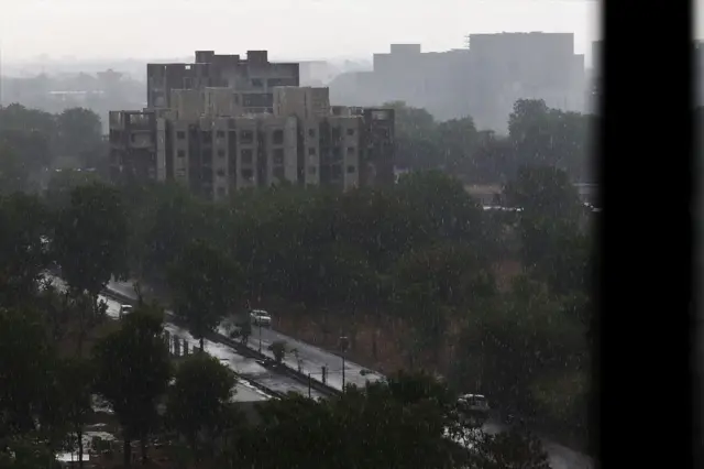 ગુજરાત, વરસાદ, હવામાન, ભારે વરસાદ, બીબીસી ગુજરાતી