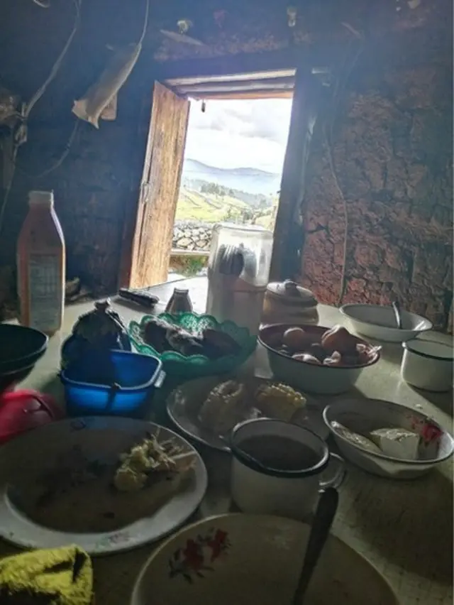 Almuerzo en una casa en Lima.