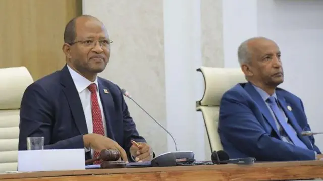 አፈ ጉባኤው እና ኮሚሽነሩ