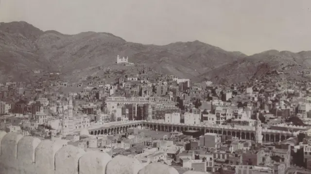 Pemandangan Masjidil Haram di Makkah dalam potret yang diambil pada awal abad ke-20