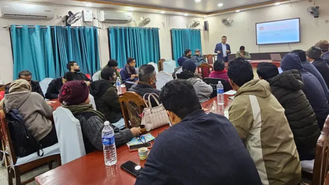 राष्ट्रिय साइबर सुरक्षा केन्द्रले पछिल्लो समय सरकारी कर्मचारीमा सचेतनामूलक छलफल अगाडी बढाएको छ।