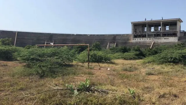 Garoonka oo dad badan ku tilmaamaan in uu yahay 'jowharta astaanta u ah nabadda" ayaa waxaa la dhisay sanadkii 1978-dii,