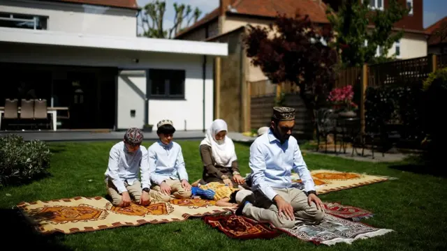 कोरोना महामारी, ईद