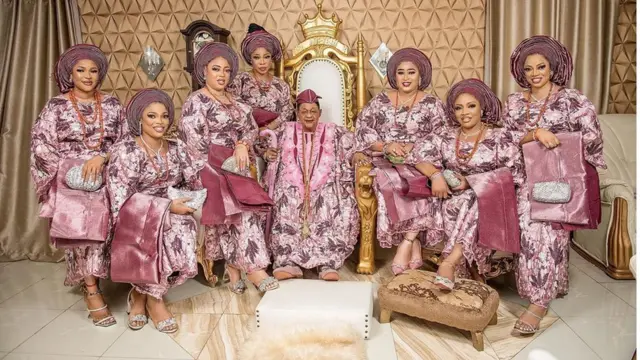 Alaafin ati awọn 'Ẹlẹ Daddy' ninu aṣọ ankoo