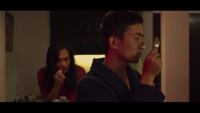 Một cảnh trong phim ROOMMATE
