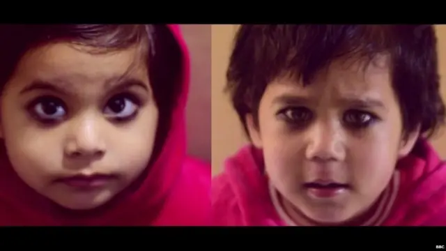 બન્ને બાળકીઓ