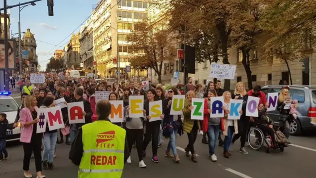 protest mame su zakon