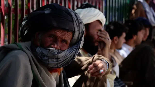 د لوګر روغتونونه