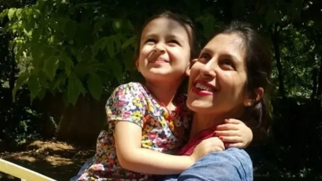 نازنین زاغری