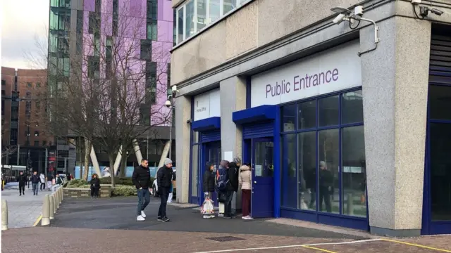 Kantor Imigrasi Inggris, Lunar House, Croydon