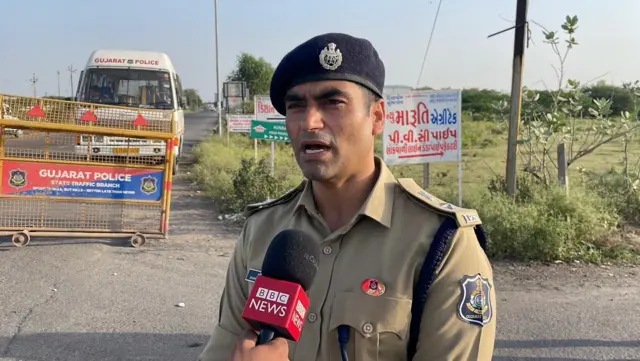 બોટાદ એસ. પી. ધર્મેન્દ્ર શર્મા, બીબીસી ગુજરાતી, આમ આદમી પાર્ટી, કિસાન મહાપંચાત