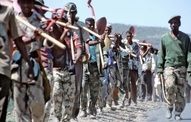 ኣባላት ሃገራዊ ኣገልግሎት ኤርትራ 