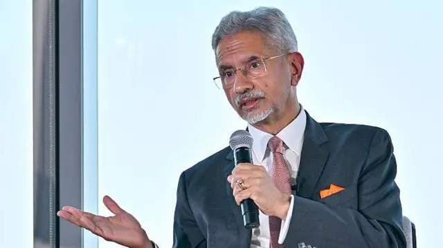 एस जयशंकर