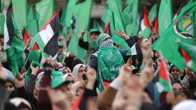 2018年4月，巴勒斯坦人游行集会纪念哈马斯创立31周年。