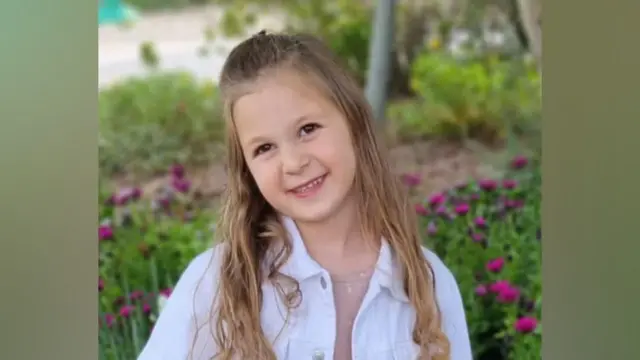 योनी म्हणतात की त्याच्या मुलींना चित्कलेची आवड आहे आणि अनेकदा त्या त्याच्यासाठी स्वयंपाक करण्याचं नाटक करतात